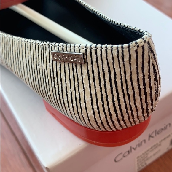 Calvin Klein (White label) Leather pumps - Picture 6 of 8